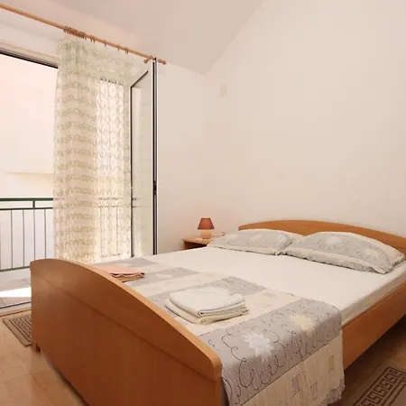 Apartment 6659a
